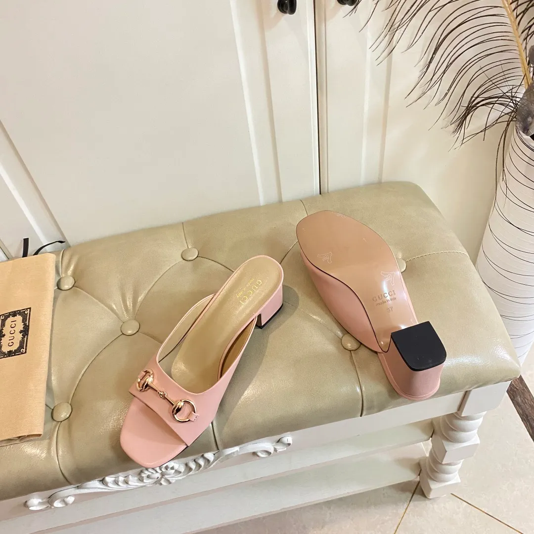 👟👟Ex-factory price 440👟👟, Gucci classic slippers, cowhide surface, sheepskin lining, 5cm heel, size 35-42 (custom-made sizes 43 and 44 are non-refundable)